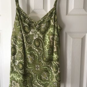 Thin strap V-neck top